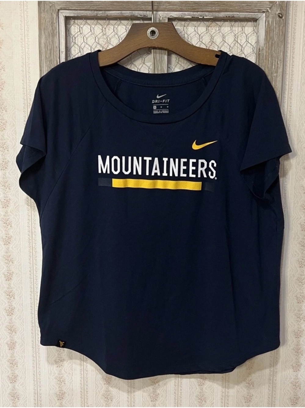 Nike Dri-FIT "Mountaineers" Navy Tee with Yellow Accent